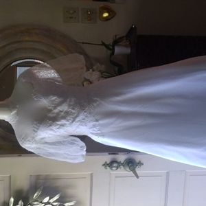 Vintage wedding gown